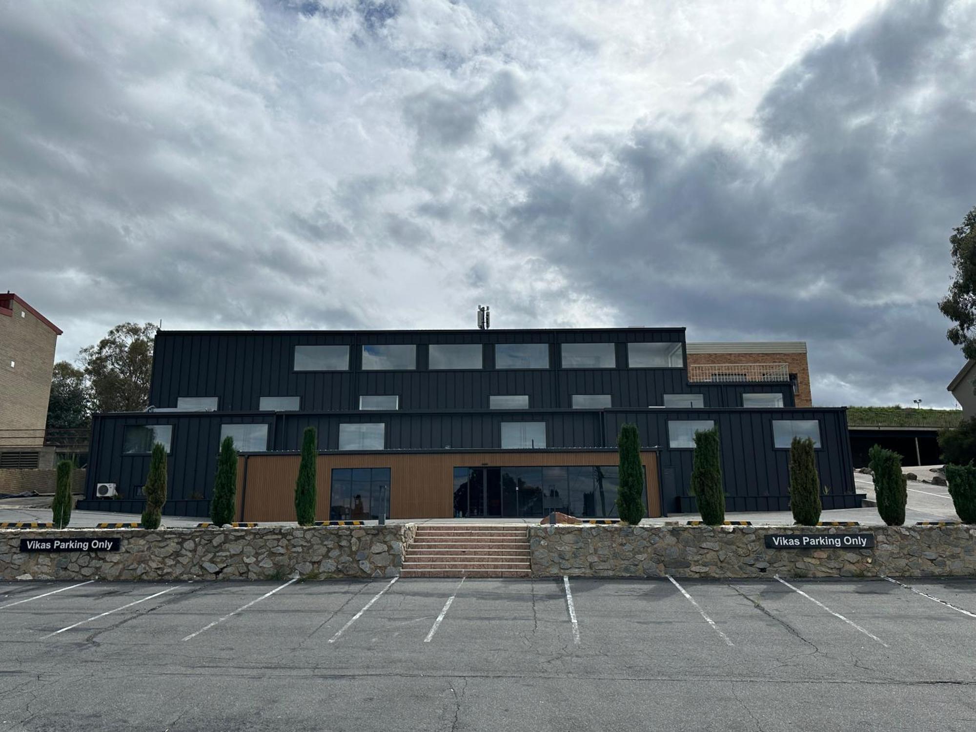 Vikas Motel Джиндабайн Екстериор снимка